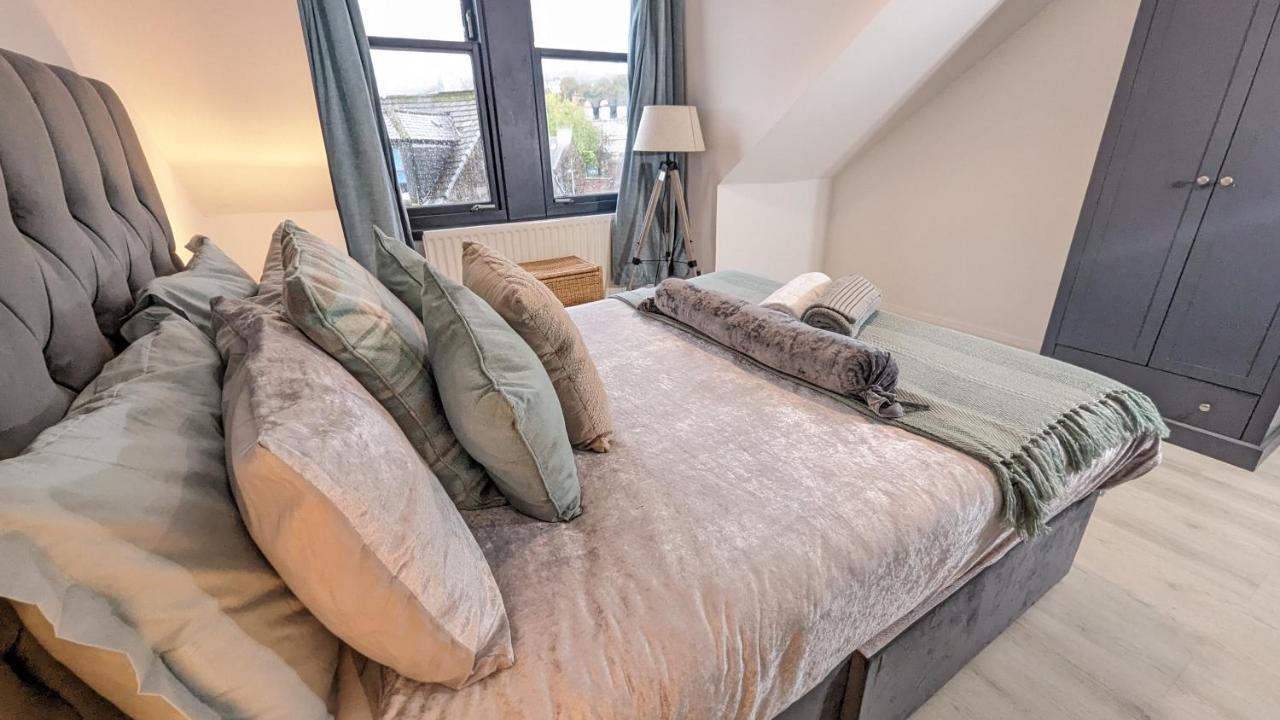 Lovely 2 Bedroom Apartment In Central Location Greenock Dış mekan fotoğraf